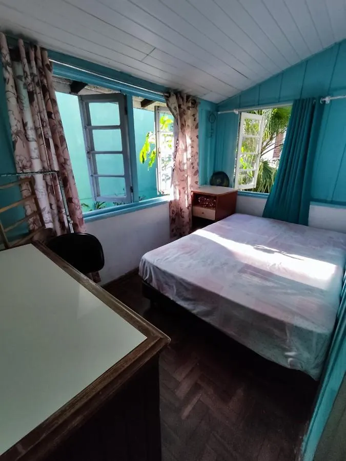 Quarto em Acomodações Particulares Hostel Holístico Casa de las Abuelas Balneário Camboriú