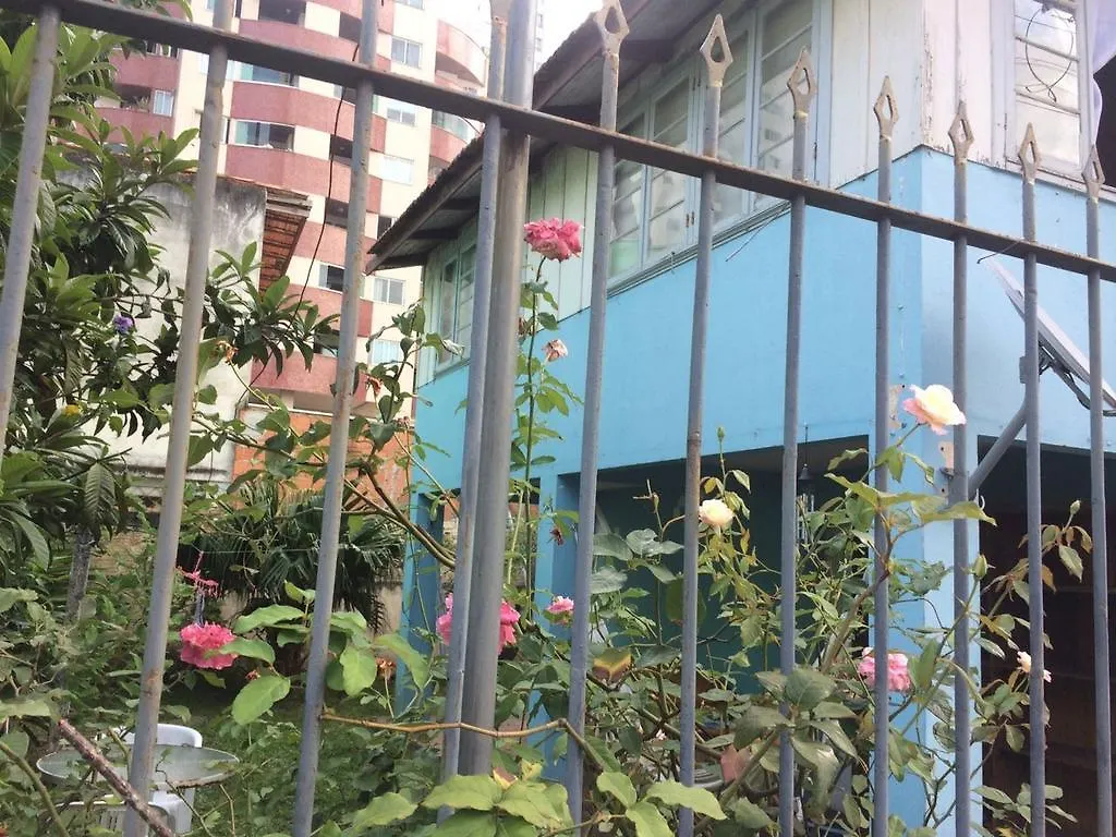 Hostel Holístico Casa de las Abuelas Balneário Camboriú 0*,  Brasil